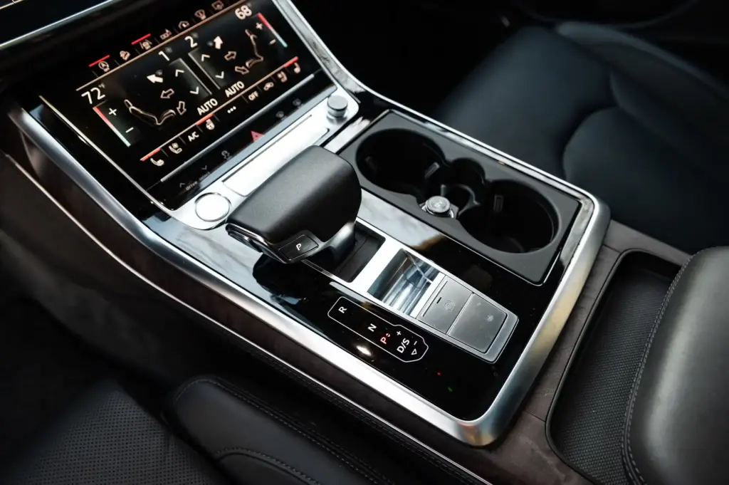 2021 Audi Q8 Review, Pricing and Specs 6 autvex com 250