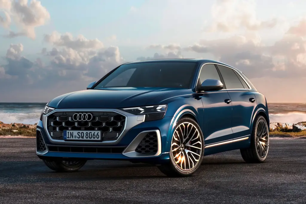 2025 Audi SQ8 Review, Pricing and Specs 2 autvex com 282