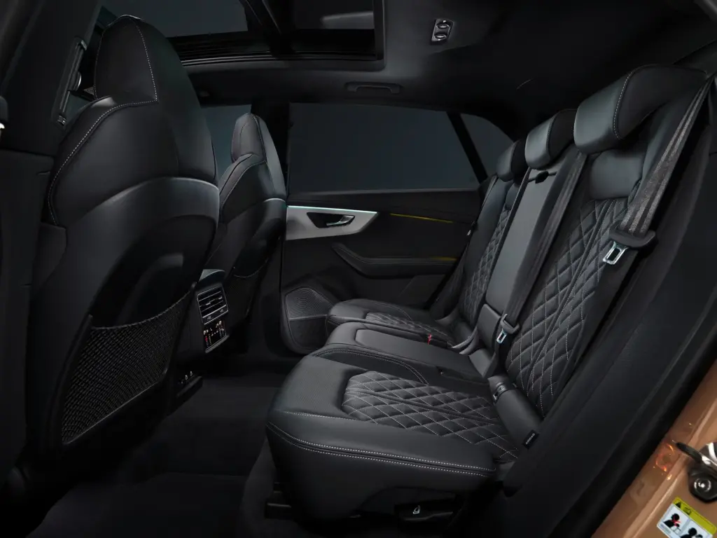 2025 Audi SQ8 Review, Pricing and Specs 7 autvex com 287