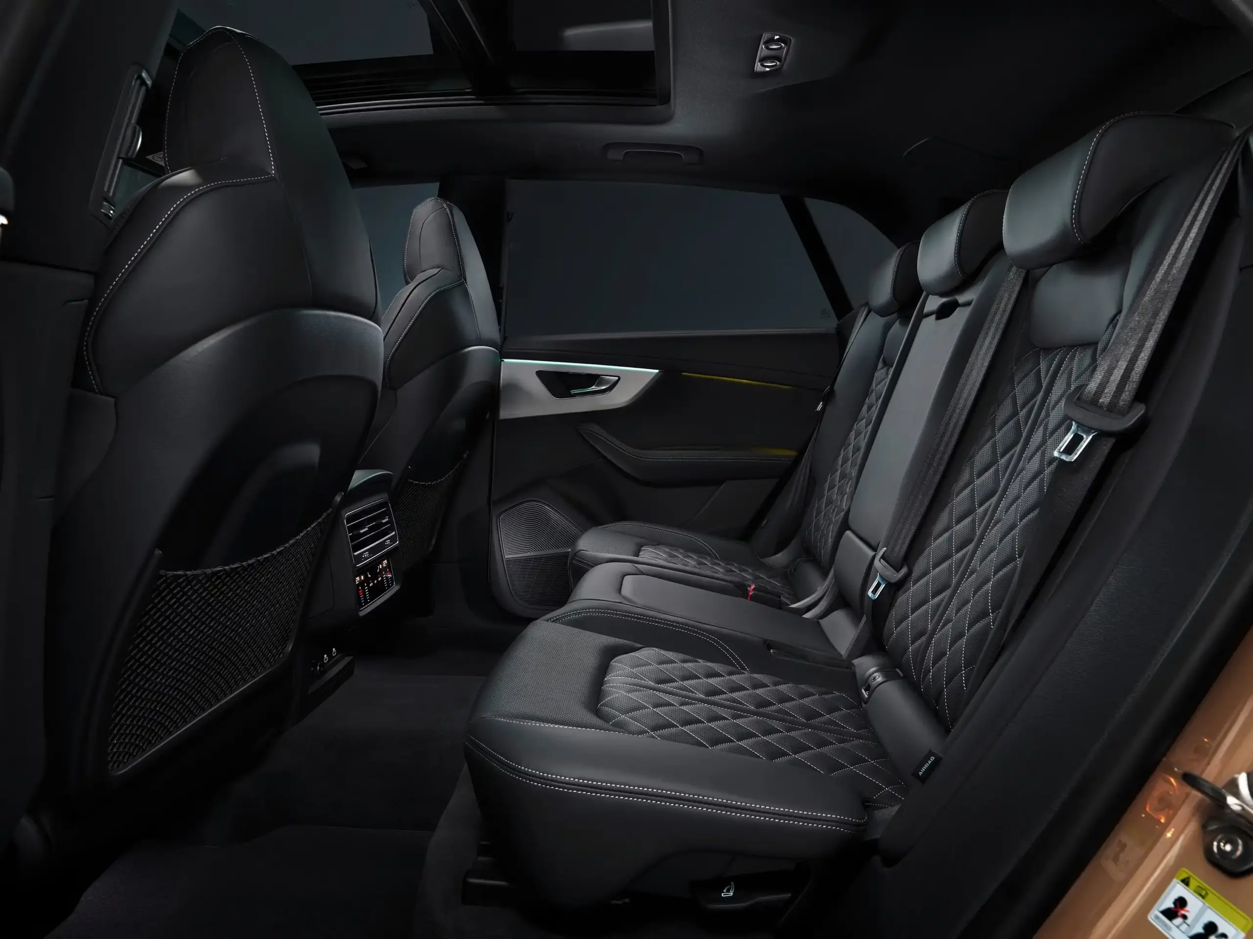 2025 Audi SQ8 Review: Price, Range, Performance