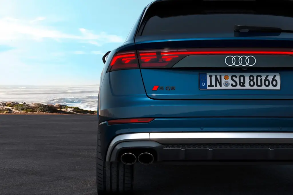 2025 Audi SQ8 Review, Pricing and Specs 8 autvex com 288