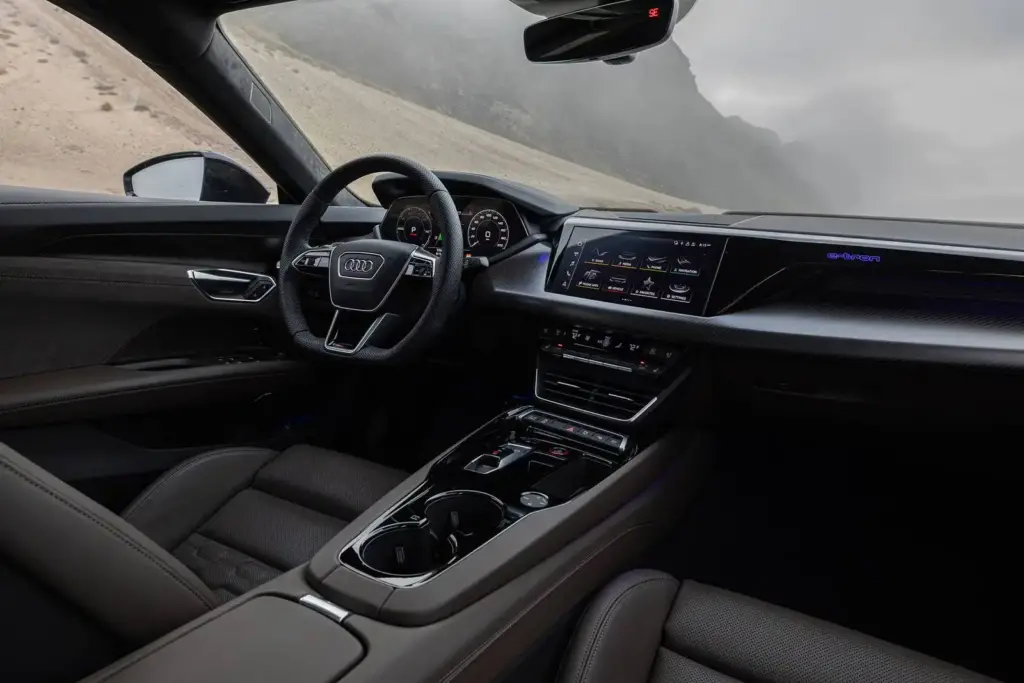 2024 Audi e-tron GT Review, Pricing and Specs 10 autvex com 320