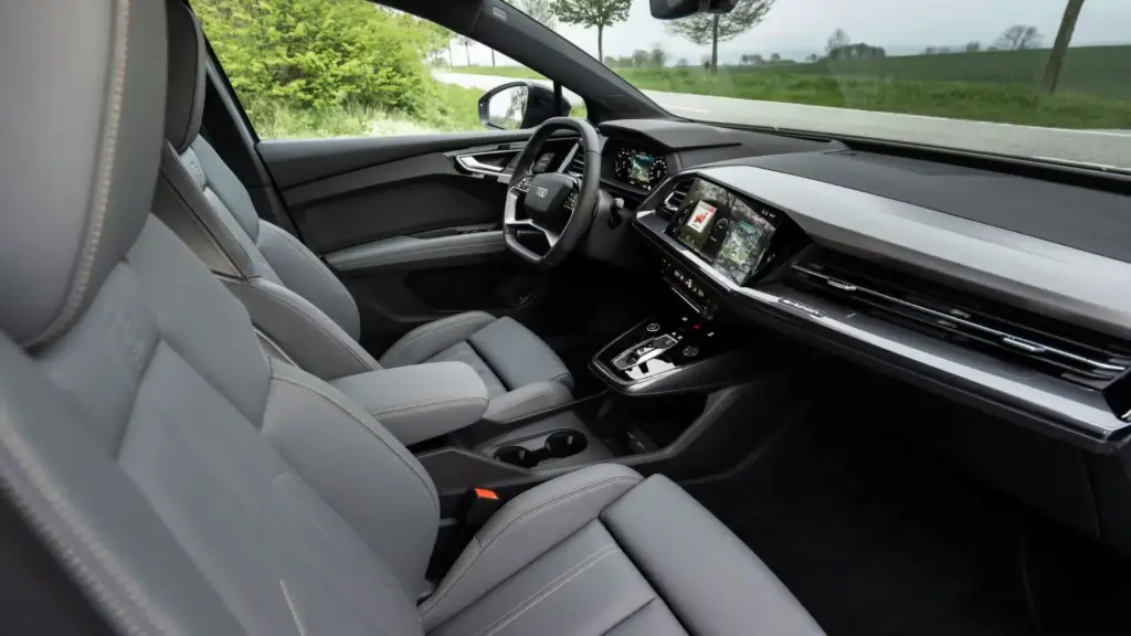 2025 Audi Q4 e-tron Review, Pricing and Specs 7 autvex com 349