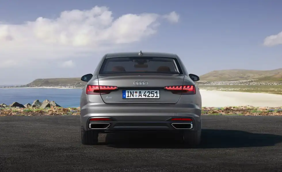 2025 Audi A4 Allroad Review, Pricing and Specs 4 autvex com 436