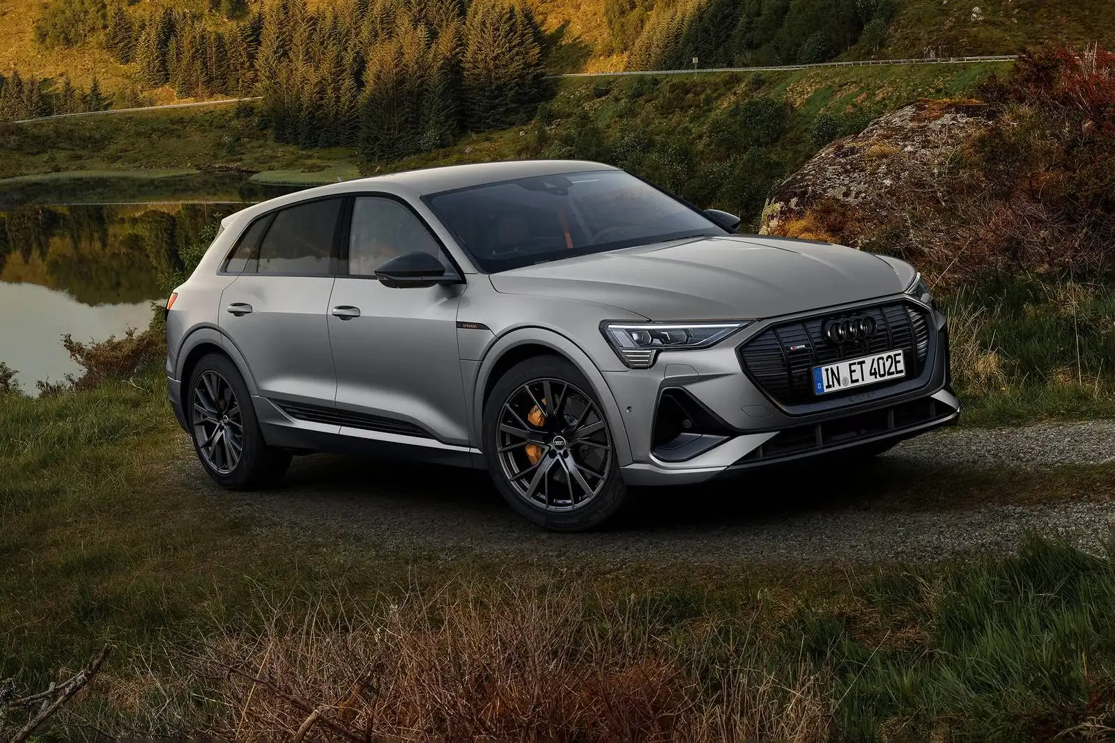 2022 Audi e-tron Review: Price, Range, Performance