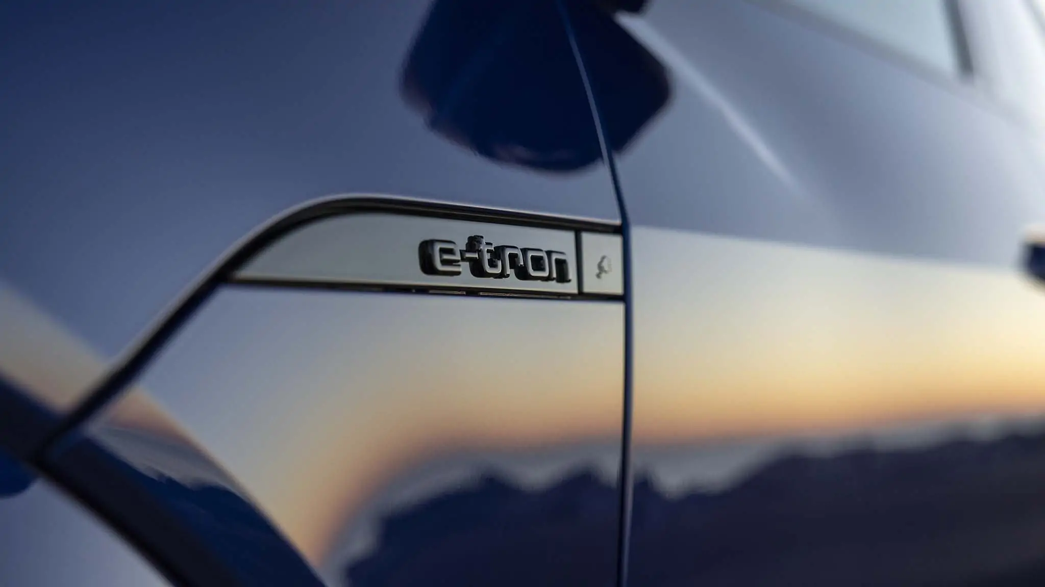 2024 Audi SQ8 e-tron Review: Price, Range, Performance 10 007 2024 audi sq8 e tron