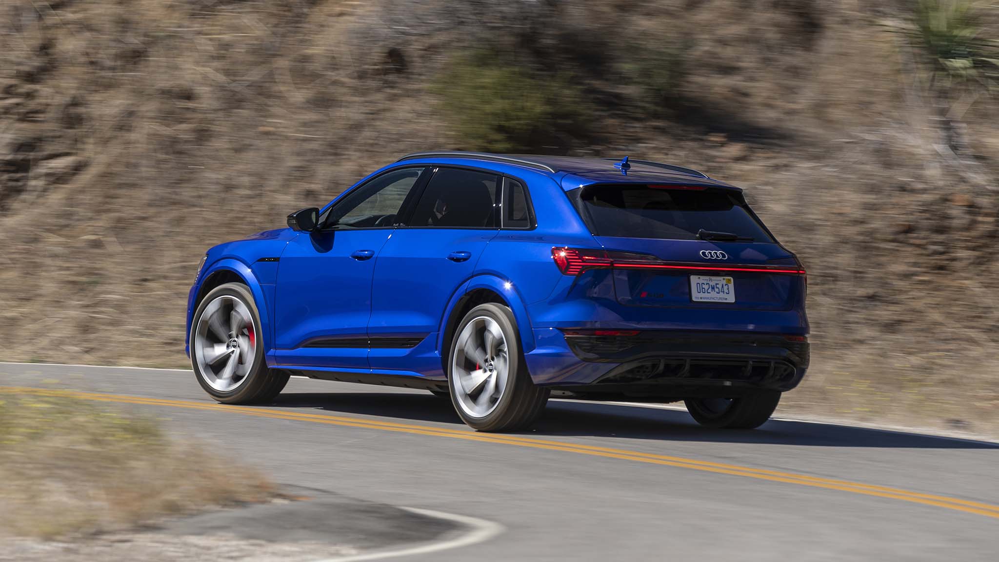 2024 Audi SQ8 e-tron Review: Buy or Skip? 5 041 2024 audi sq8 e tron