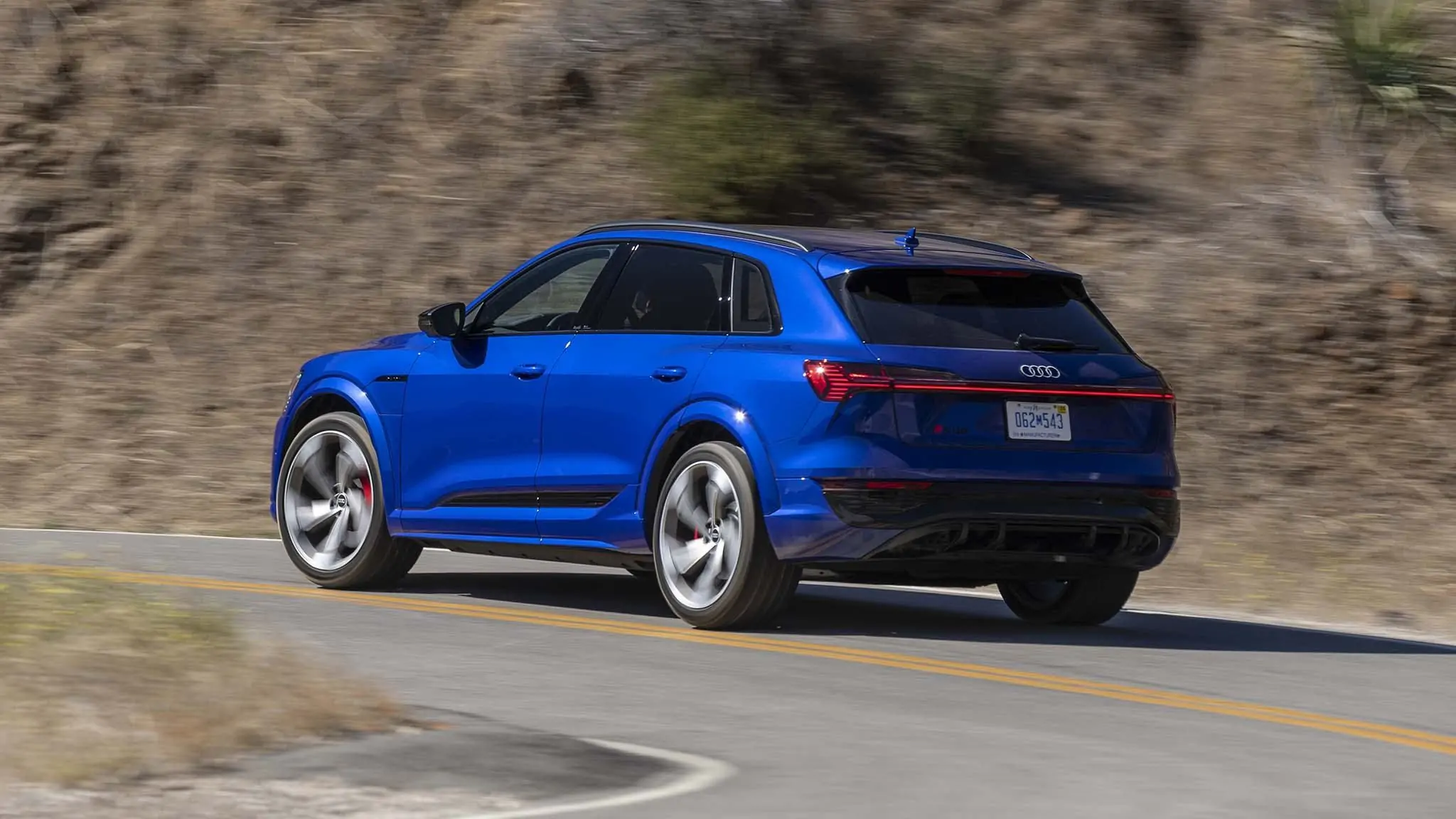 2024 Audi SQ8 e-tron Review: Price, Range, Performance 4 041 2024 audi sq8 e tron