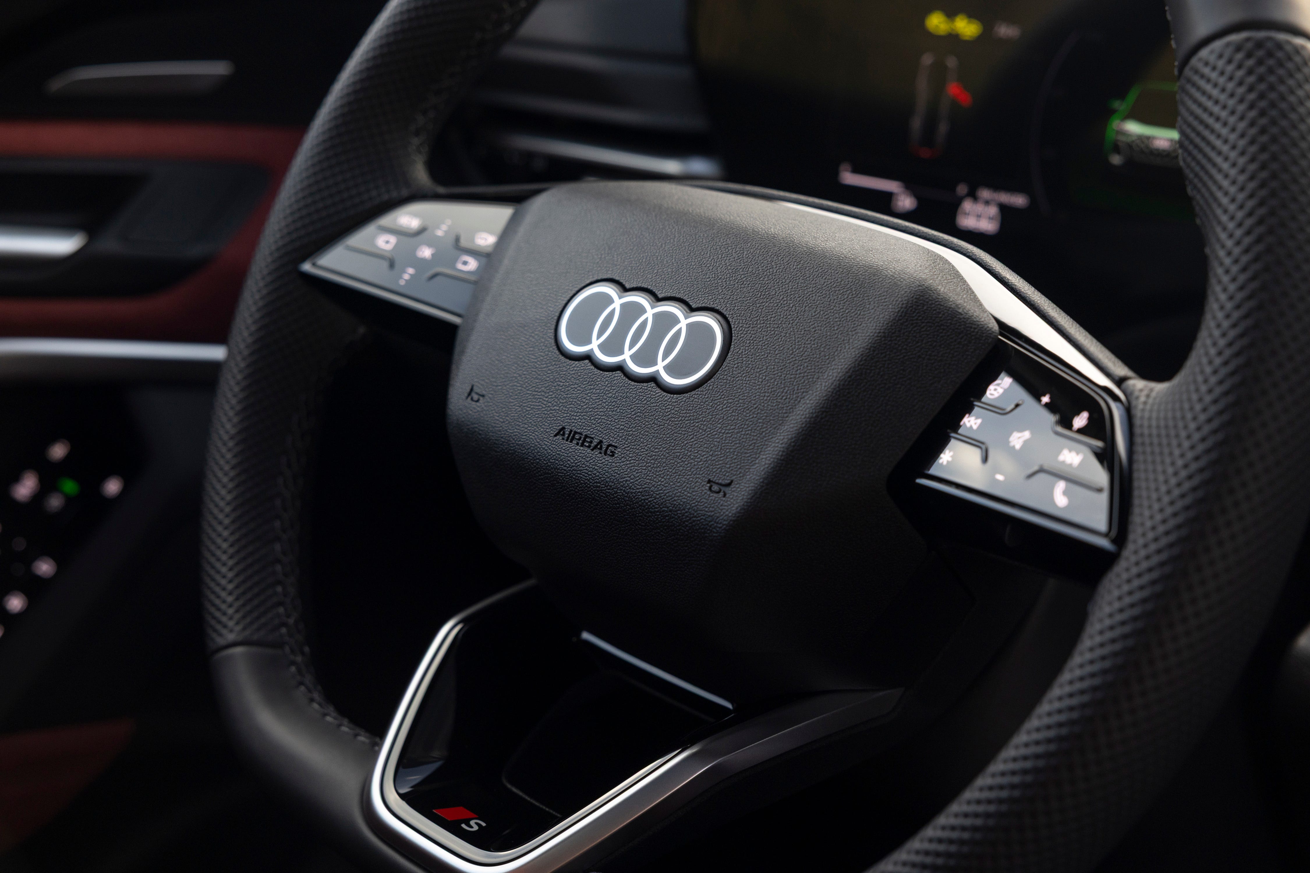 2025 Audi SQ5 Review: Complete Performance SUV Guide 13 2025 audi sq5 8113 6847373695153