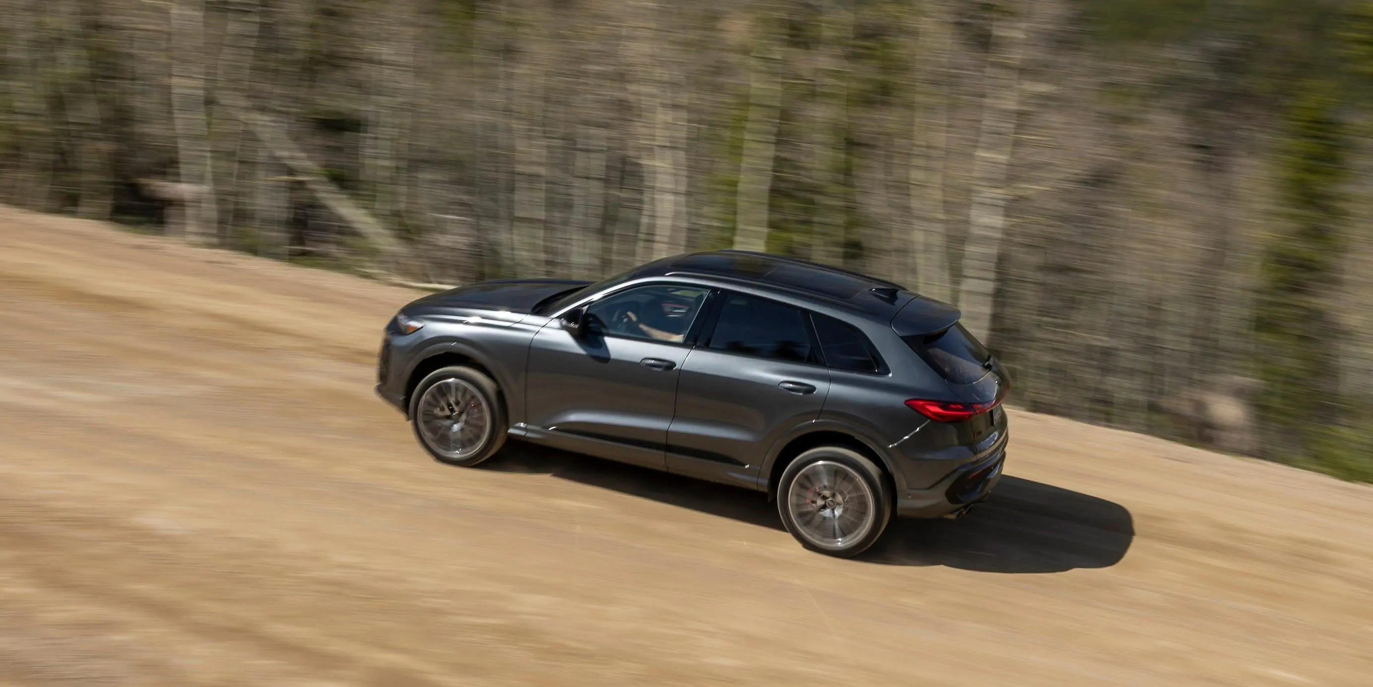 2025 Audi SQ5 Review: Price, Range, Performance 7 2025 audi sq5 9102