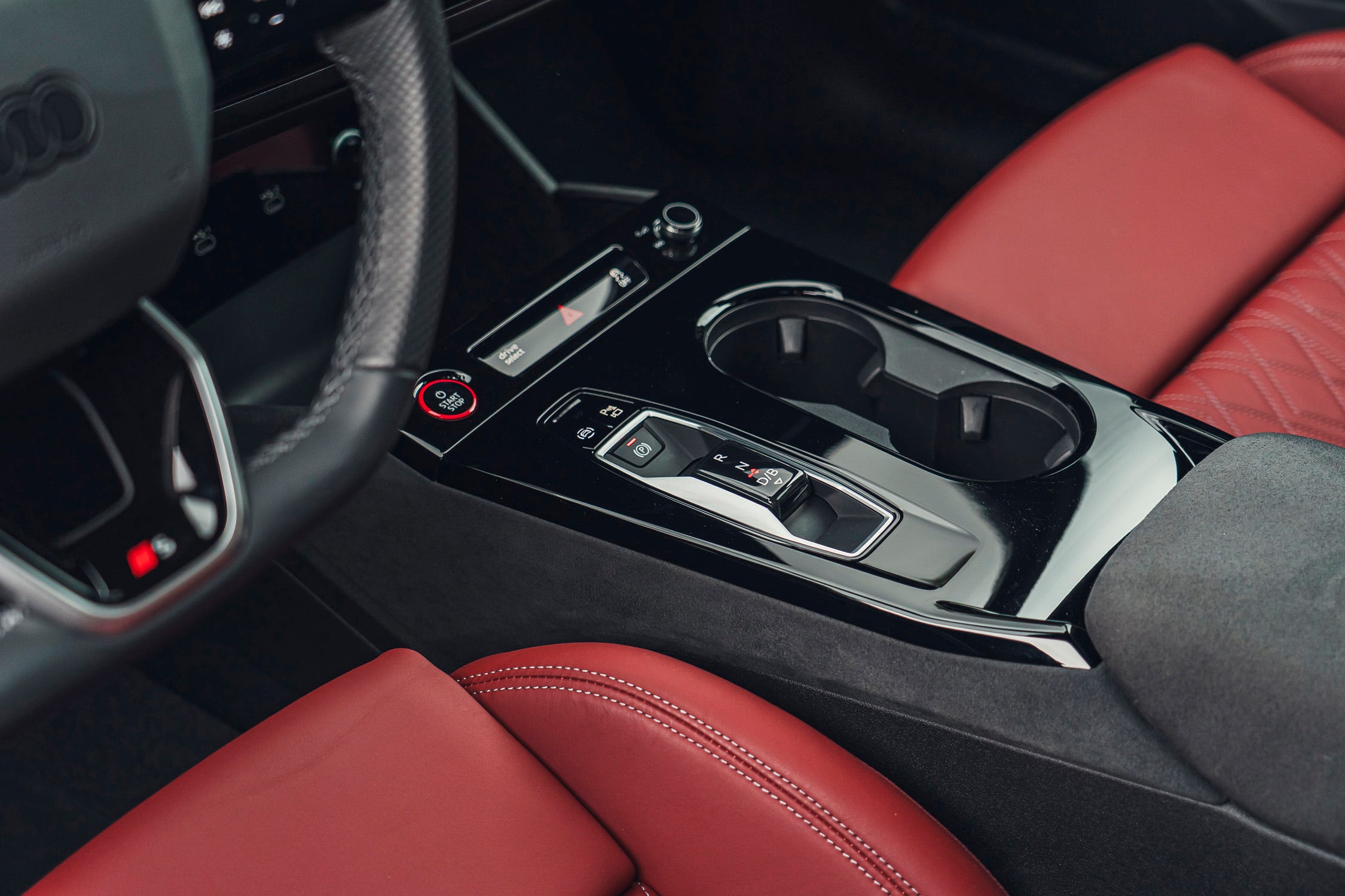2026 Audi SQ6 e-tron Review: Electric Performance Excellence 13 2025 audi sq6 e tron 110 685c0a717e158