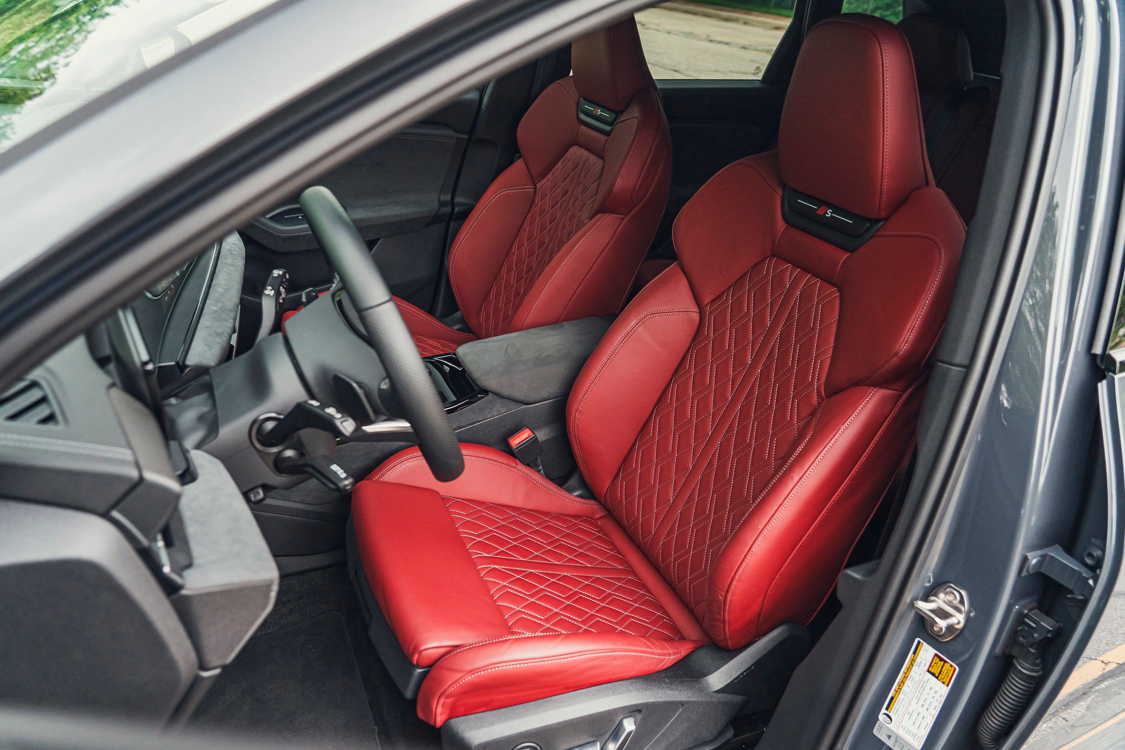 2026 Audi SQ6 e-tron Review: Electric Performance Excellence 8 2025 audi sq6 e tron 116 685c0a8028be6