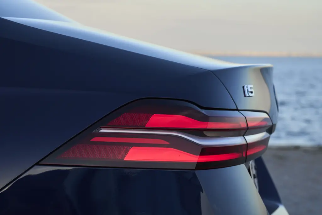 2026 BMW 5-Series Review: Worth Buying? 12 P90523060 highRes the bmw i5 edrive40