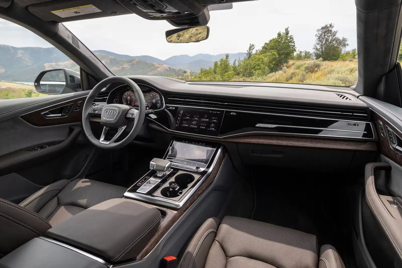 2025 Audi Q8 e-tron Review: Price, Range, Performance