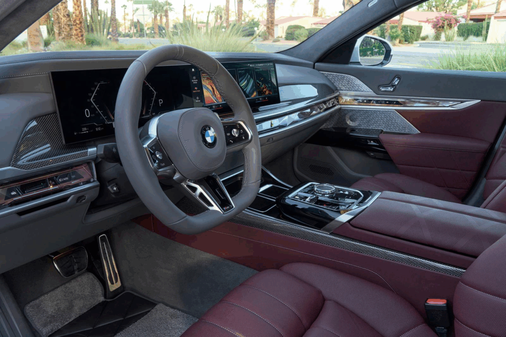 2025 BMW 7-Series Review: Luxury Worth It? 7 image 16