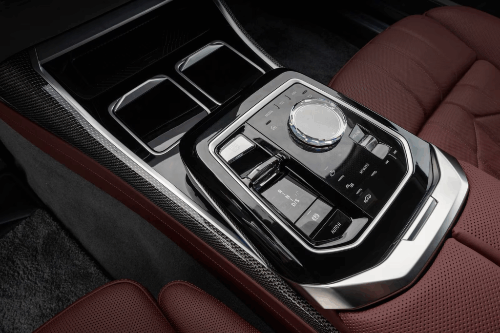 2025 BMW 7-Series Review: Luxury Worth It? 9 image 18