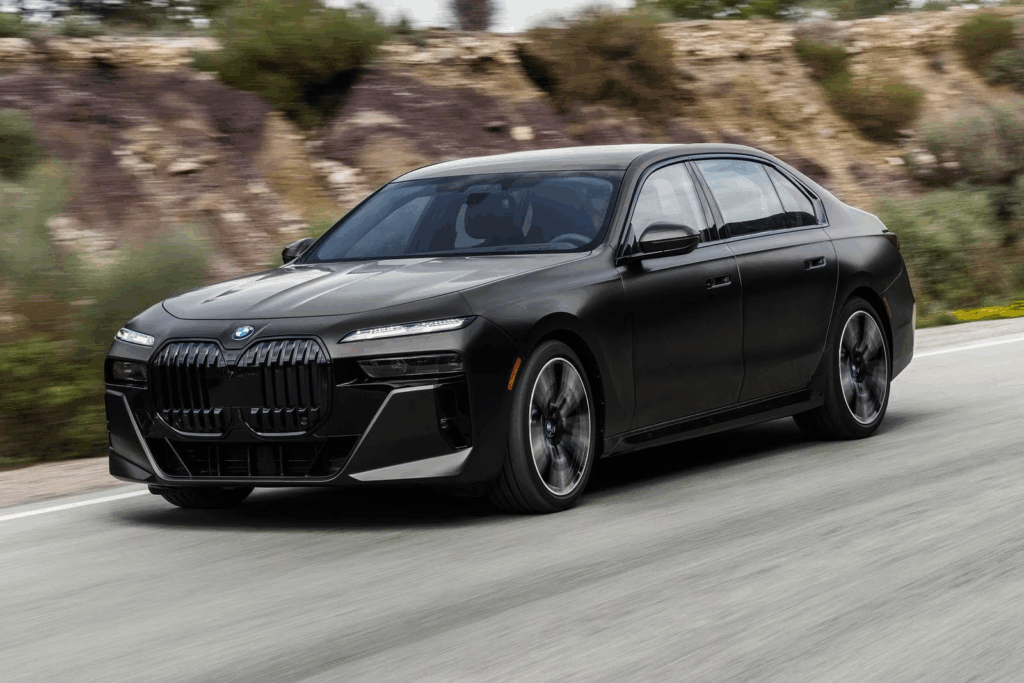 2024 BMW 7-Series Review: Worth the Upgrade? 3 image 23