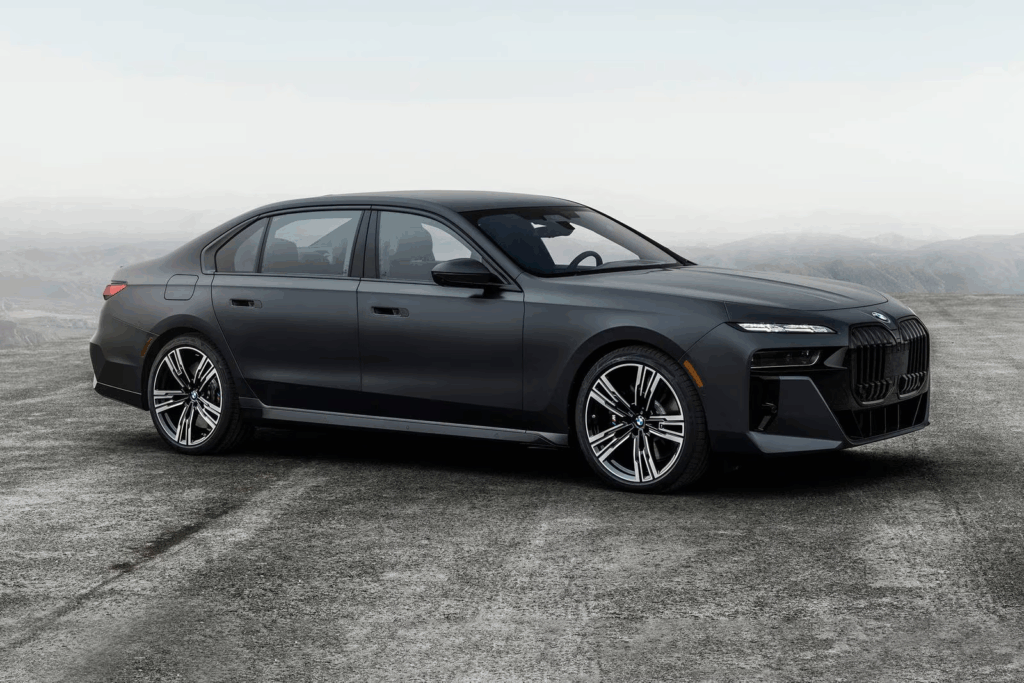 2024 BMW 7-Series Review: Worth the Upgrade? 4 image 24
