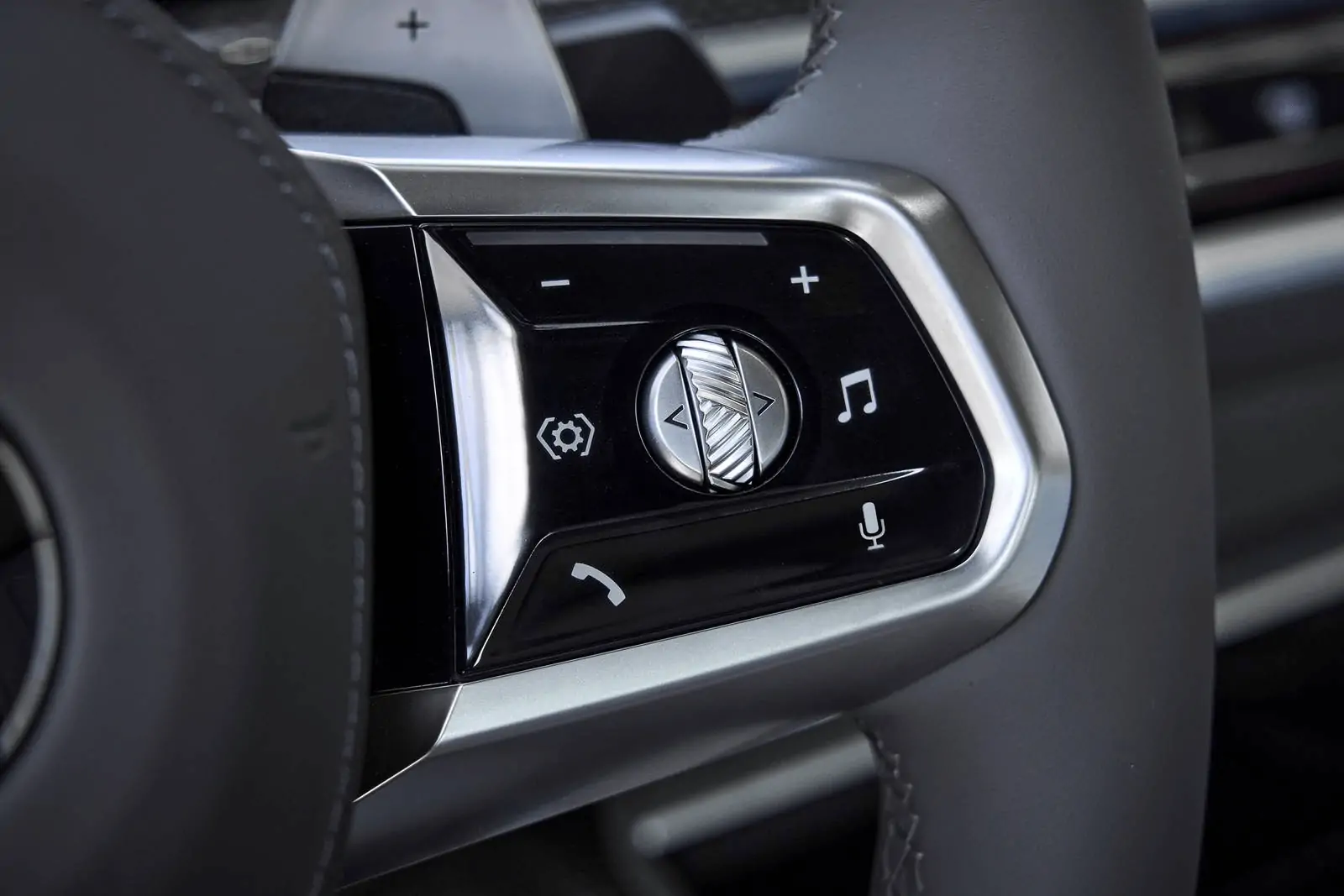 2024 BMW 7-Series Review: Specs, Pricing & Reliability