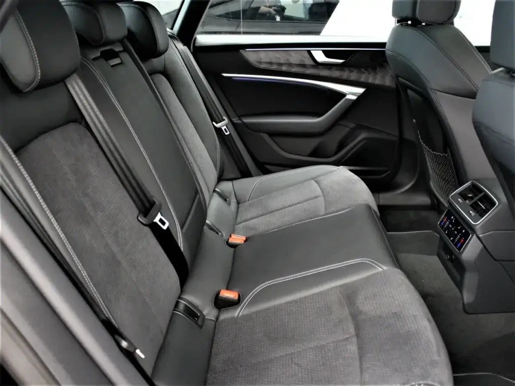 2025 Audi A7 Review: Worth Buying? 9 image 370