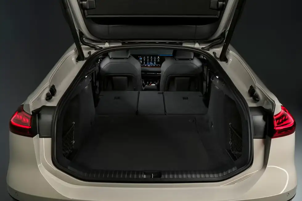 2025 Audi A6 e-tron Review: Worth Buying? 14 image 392