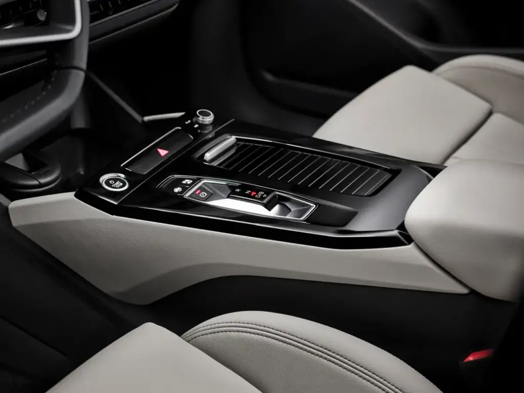2025 Audi SQ6 e-tron Review: Worth Buying? 7 image 456