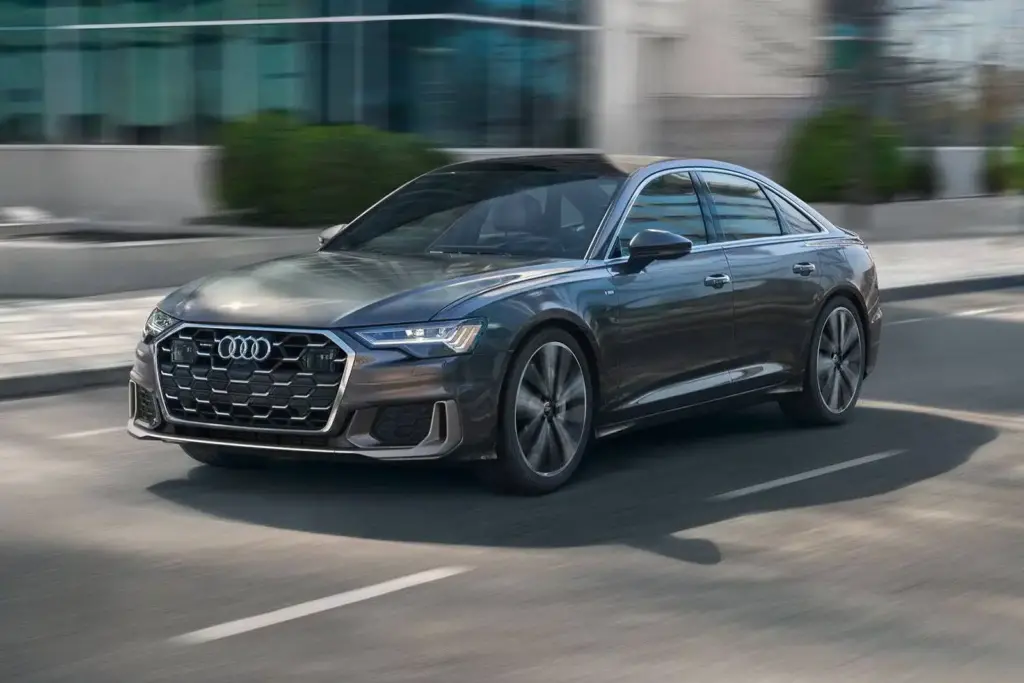 Top 7 Best Audi Sedans: 2025 US Buyer's Guide 4 image 467