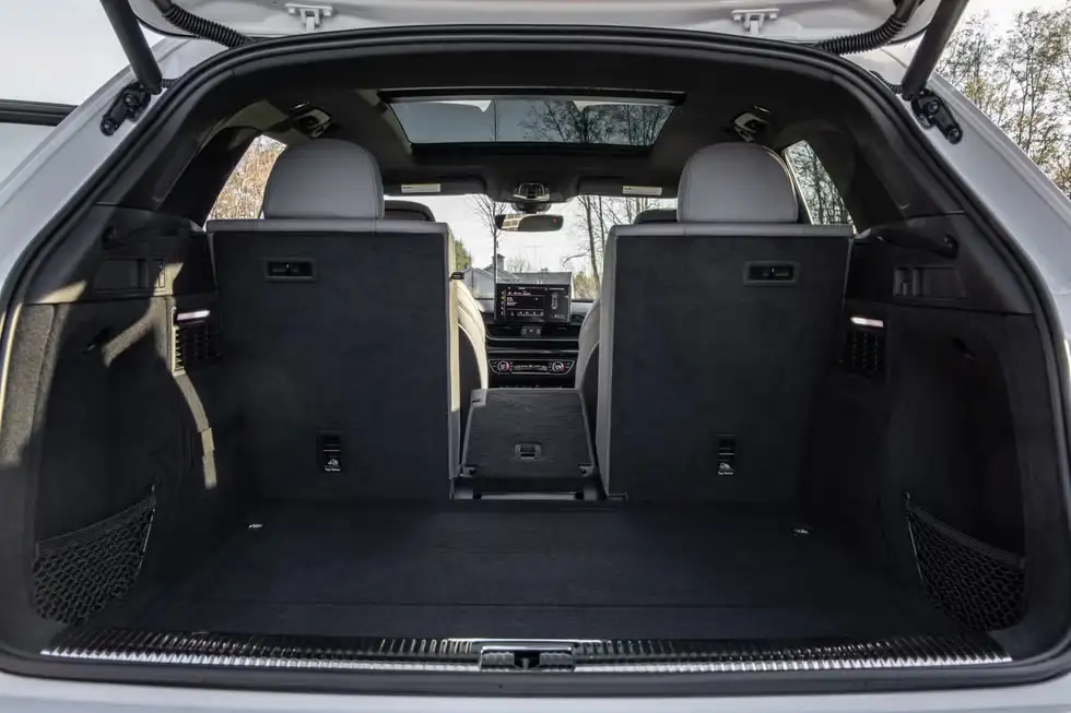 2021 Audi SQ5 Review: Complete Performance SUV Guide 16 image 80