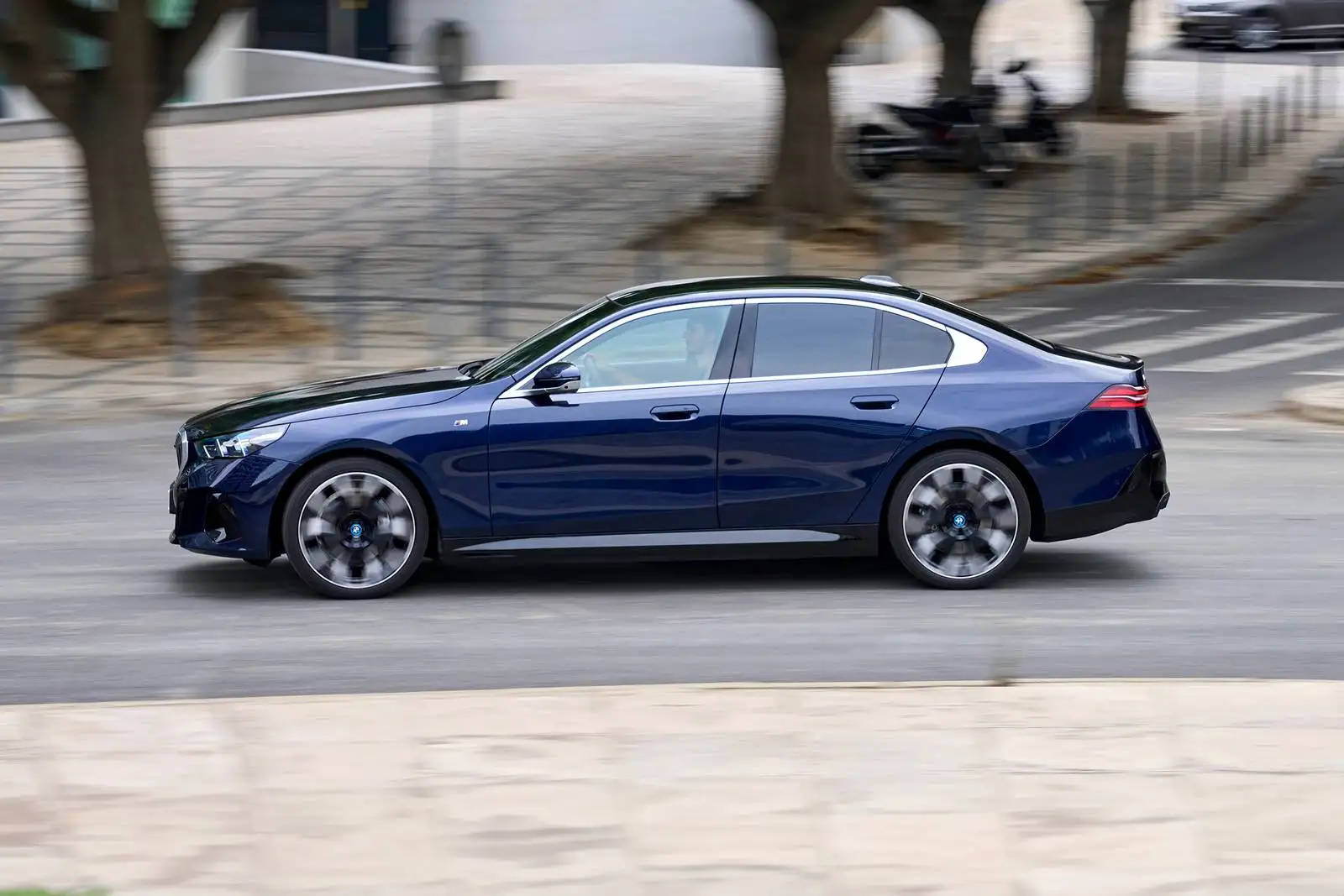 2025 BMW i5 Review: Price, Range, Performance