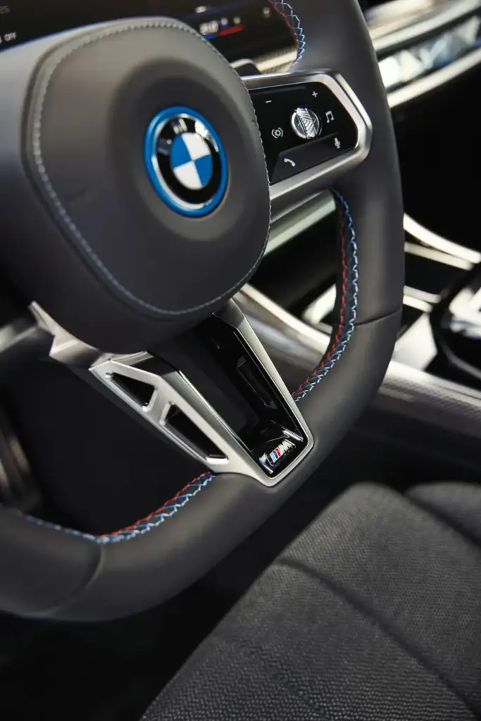 2024 BMW i7 Review: Worth the Investment? 11 image 85 176