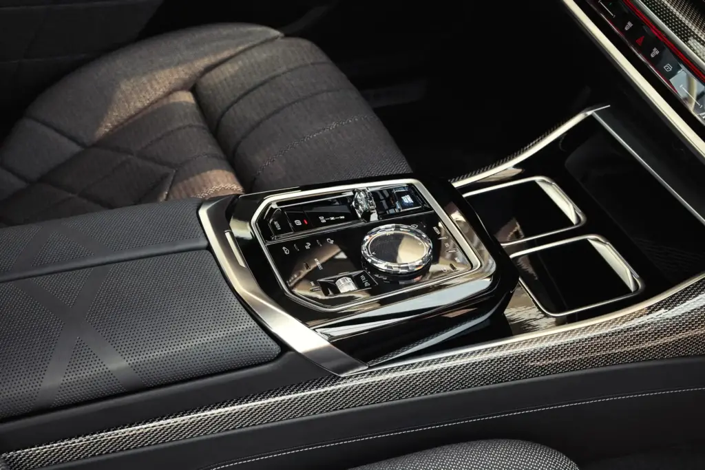 2024 BMW i7 Review: Worth the Investment? 12 image 85 177