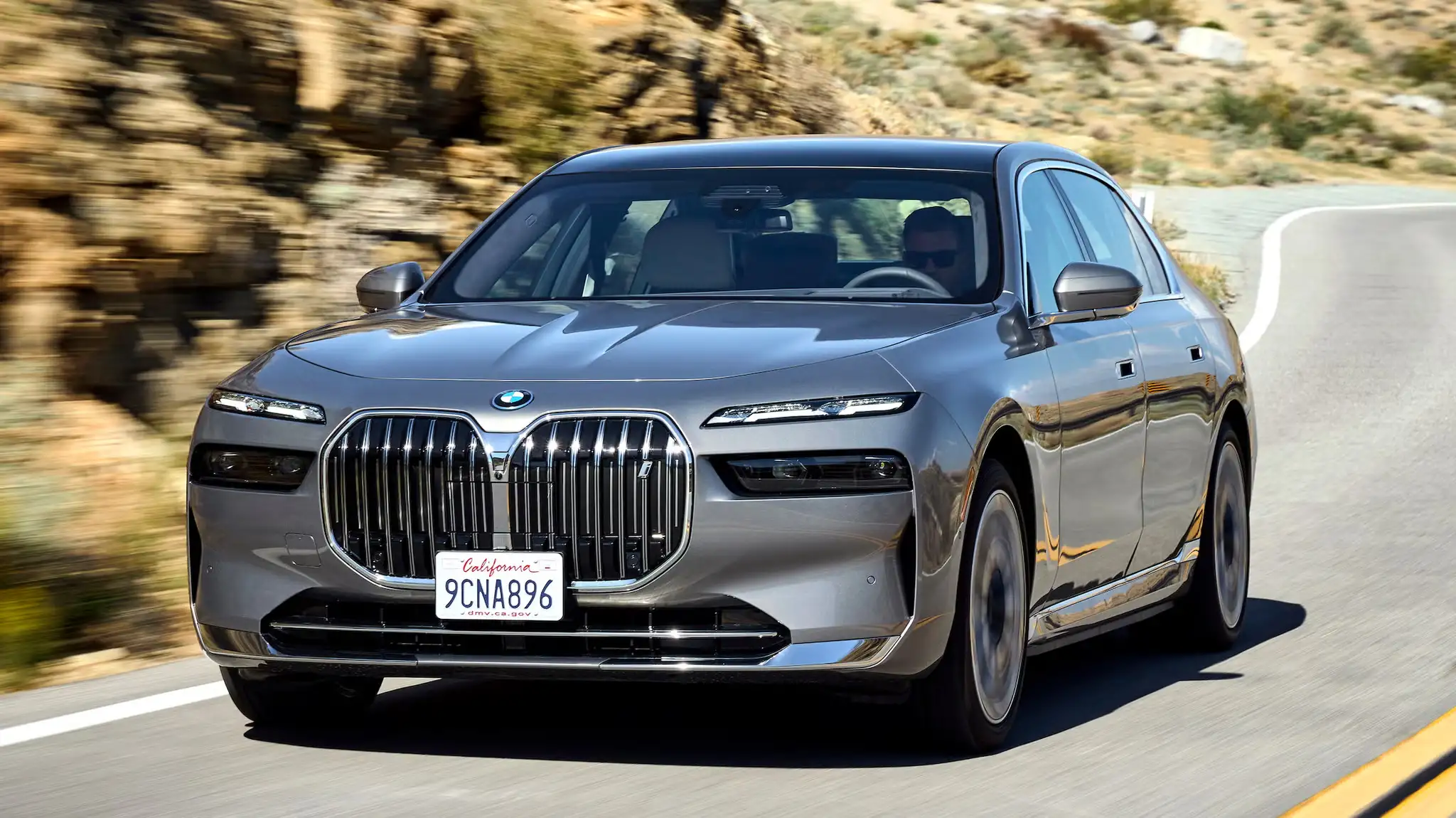2023 BMW i7 Review: Price, Range, Performance