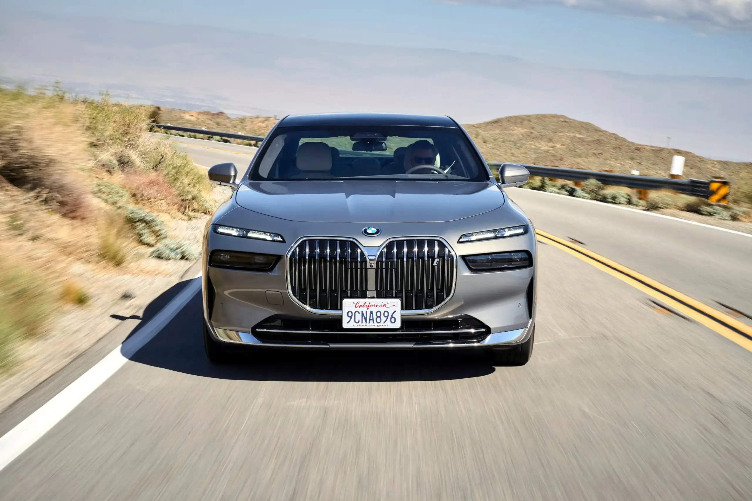 2023 BMW i7 Review: Price, Range, Performance