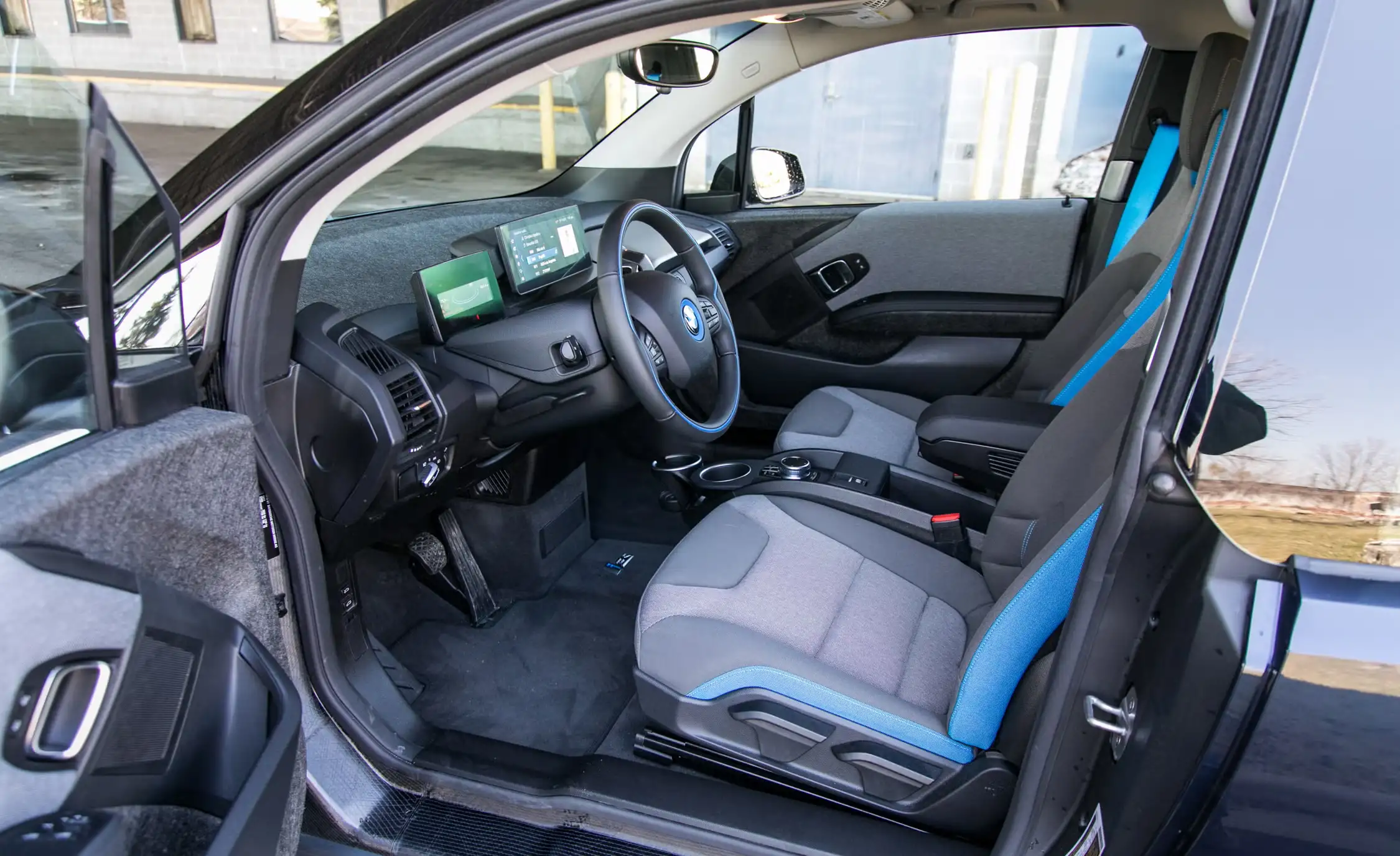 2020 BMW i3 Review: Price, Range, Performance