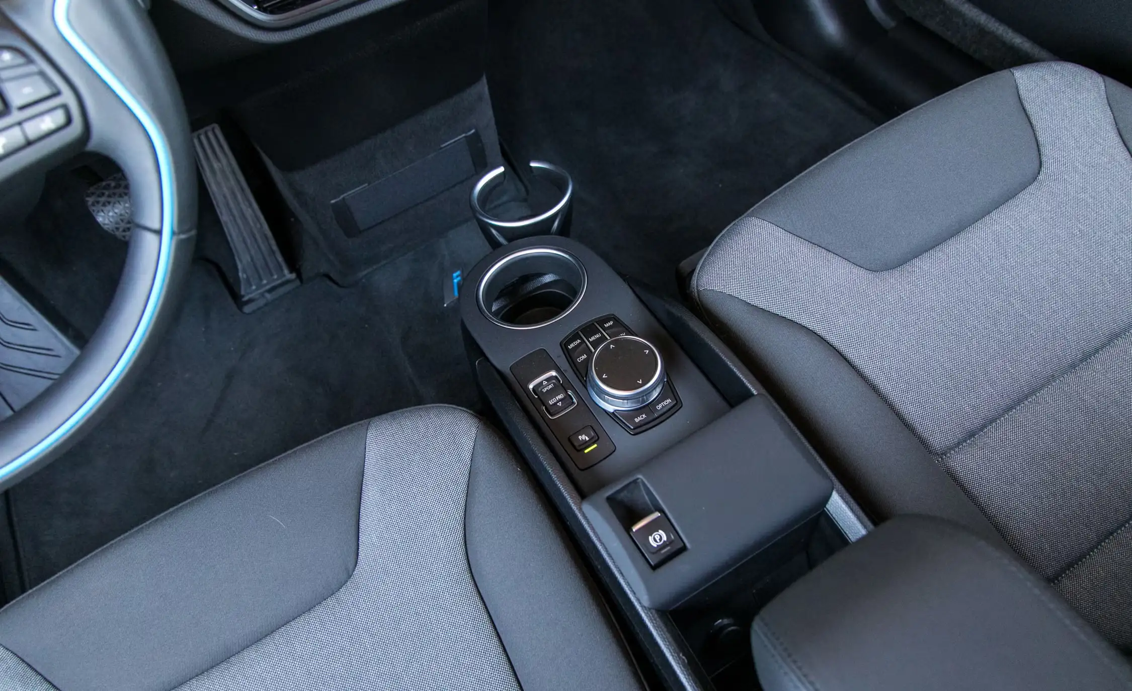 2020 BMW i3 Review: Price, Range, Performance
