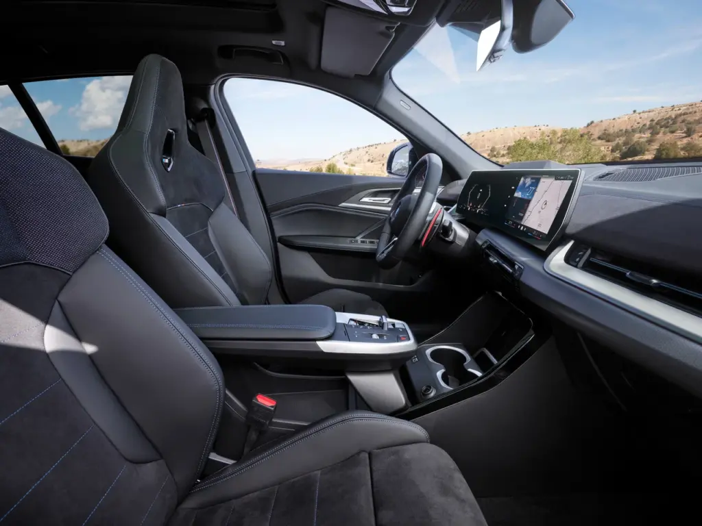 2024 BMW X2 Review: Is It Worth Buying? 8 cattouchret