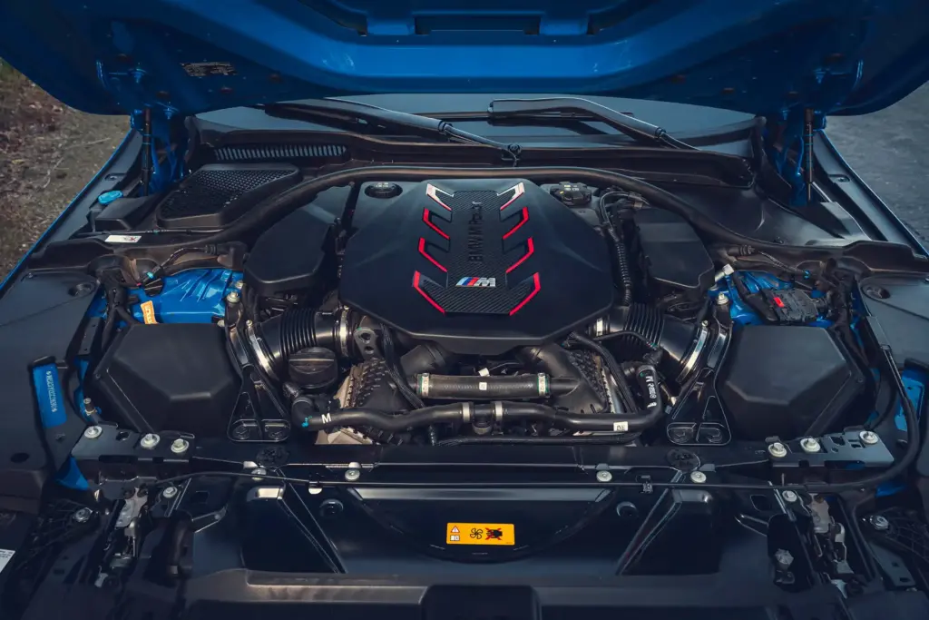 2025 BMW M5 Review: Worth the Hybrid Leap? 17 image 183