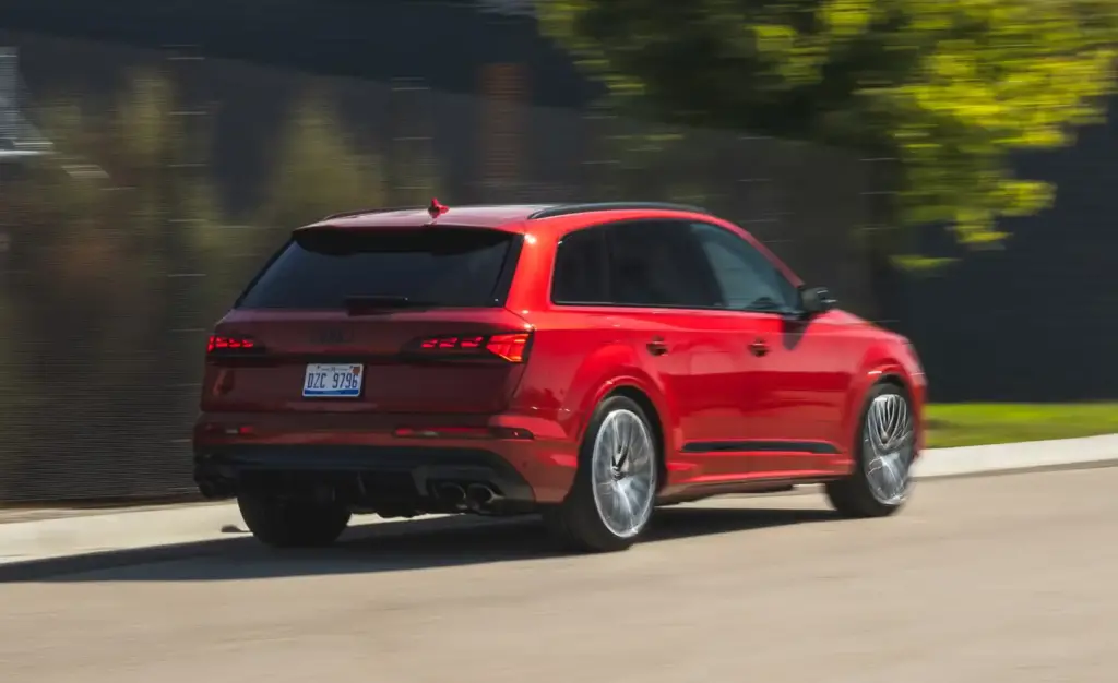 SUV Surge Dominates Q3 Auto Sales as Electric Vehicles See Final Tax Credit Rush 11 image 199