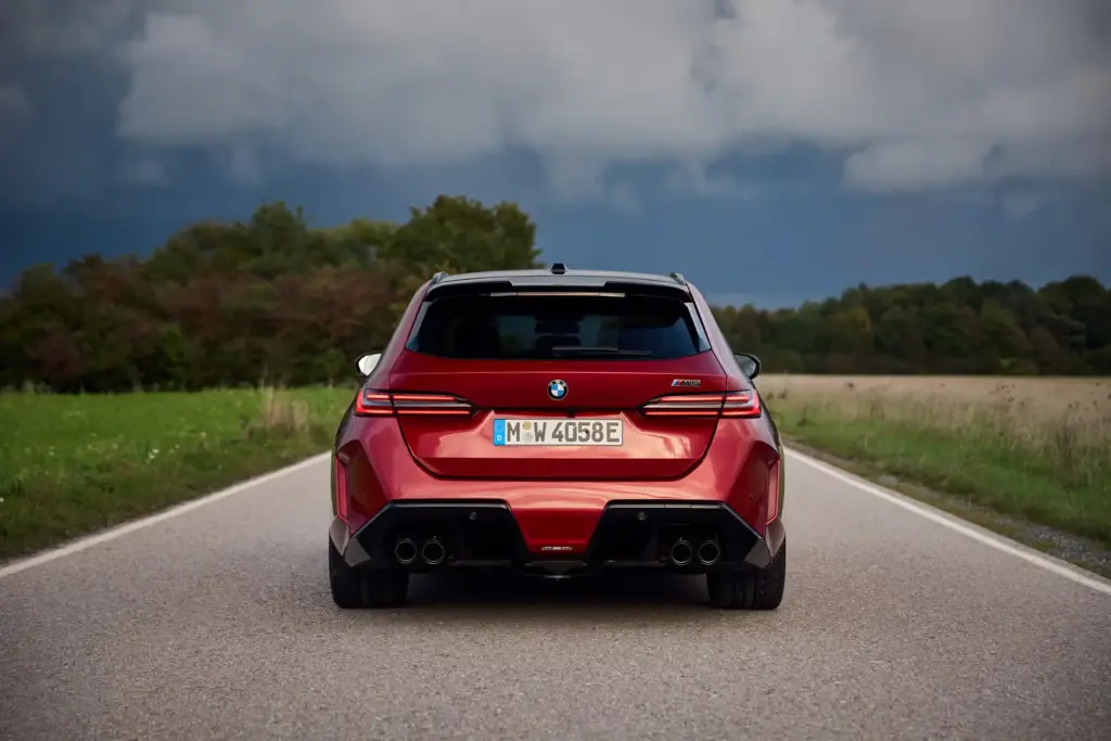 2026 BMW M5 Touring Review: Worth the Wait? 15 image 256