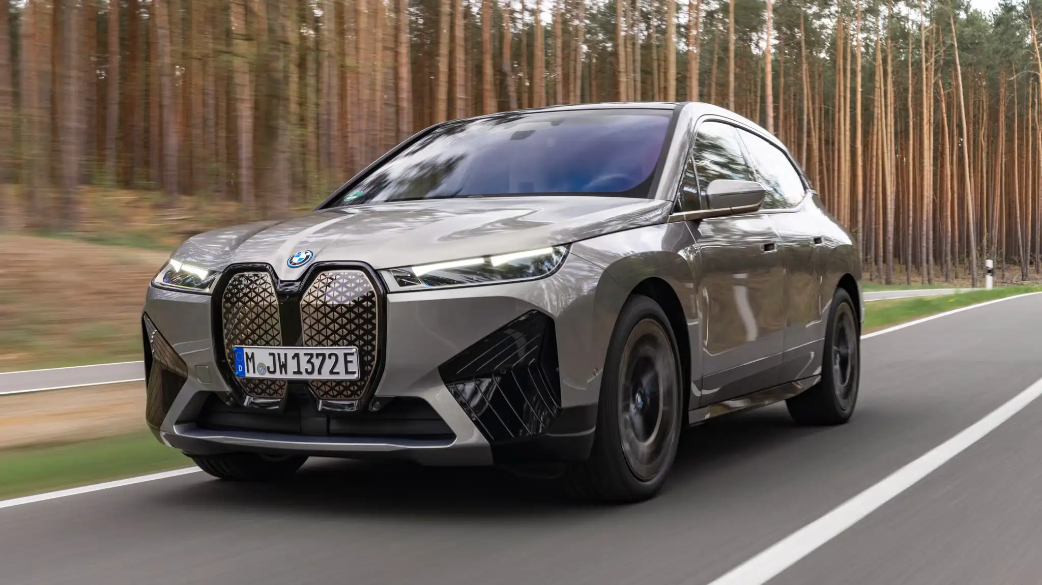 2025 BMW iX Review: Price, Range, Performance