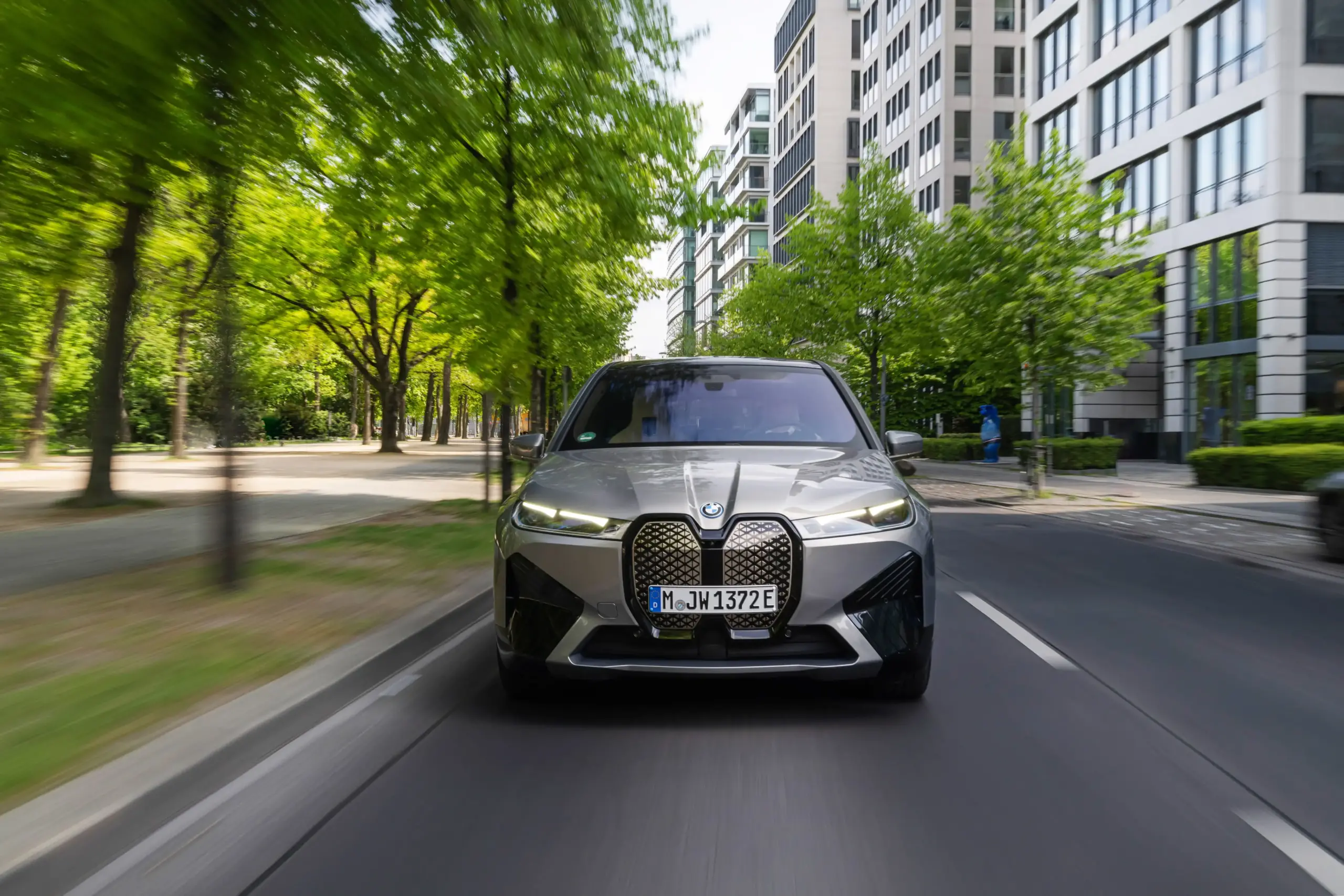 2025 BMW iX Review: Price, Range, Performance