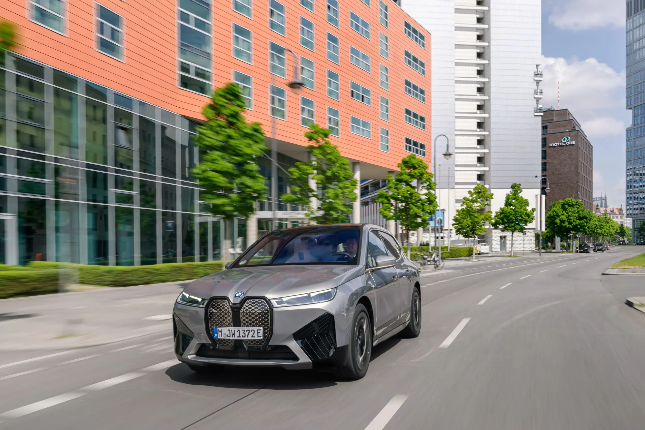 2023 BMW iX Review: Price, Range, Performance