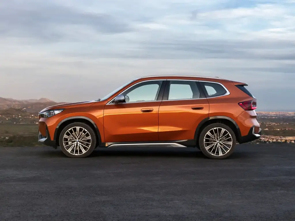2023 BMW X1 Review: Complete Redesign Worth It? 4 image 520
