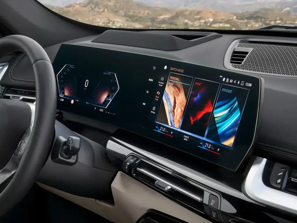 2023 BMW X1 Review: Complete Redesign Worth It? 10 image 526