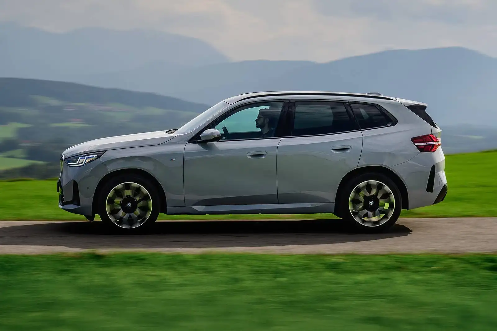 2026 BMW X3 Review: Price, Range, Performance