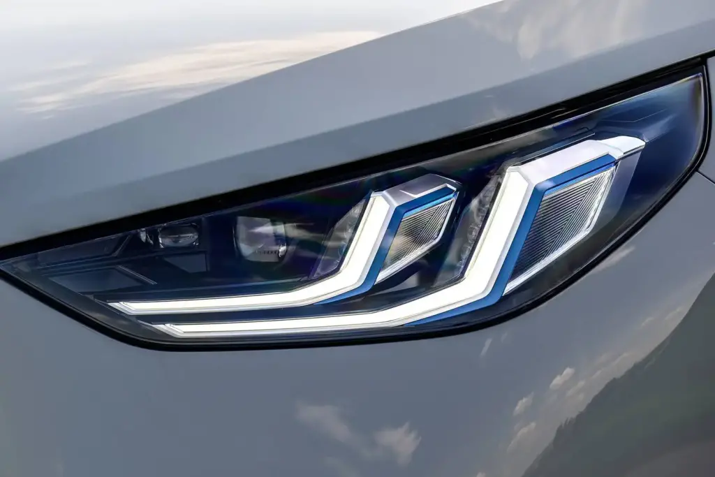 2026 BMW X3 Review: Is It Worth Buying? 12 image 607