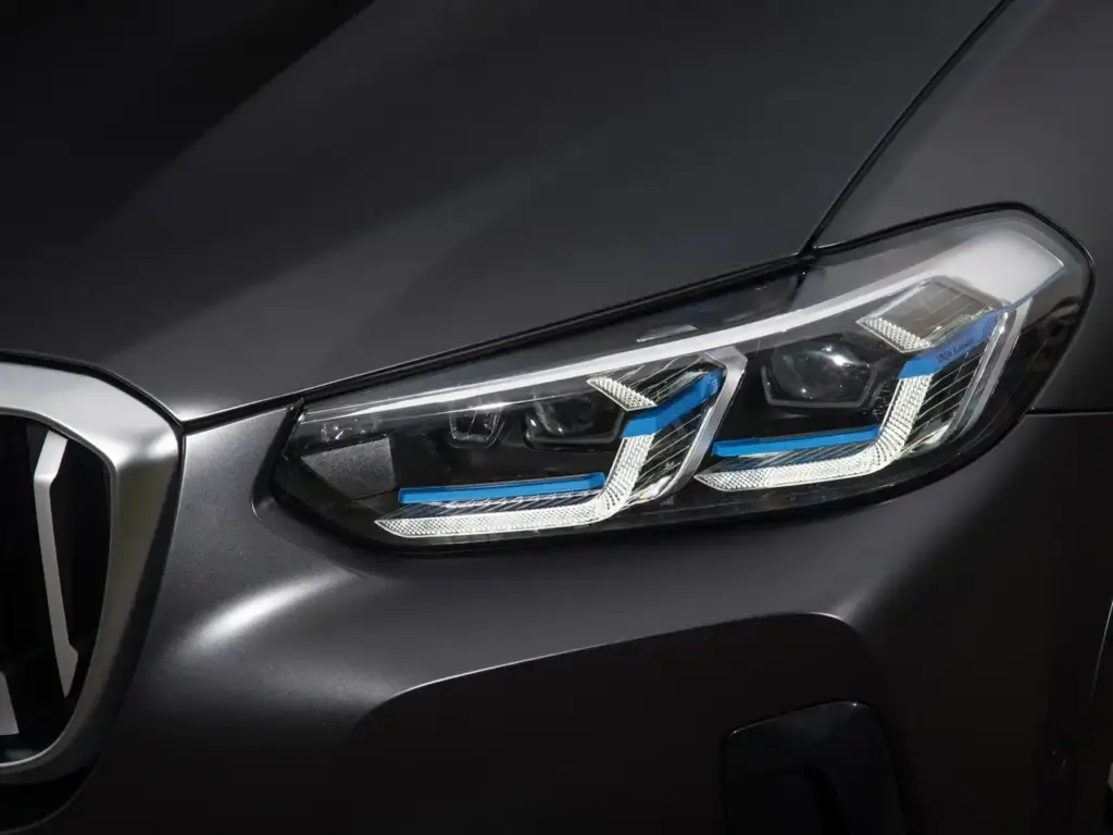 2023 BMW X3 Review: Proven Third-Gen Excellence 13 image 653