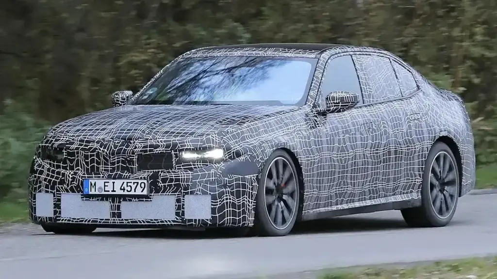2027 BMW M3 Review: Worth the Wait? 11 image 8